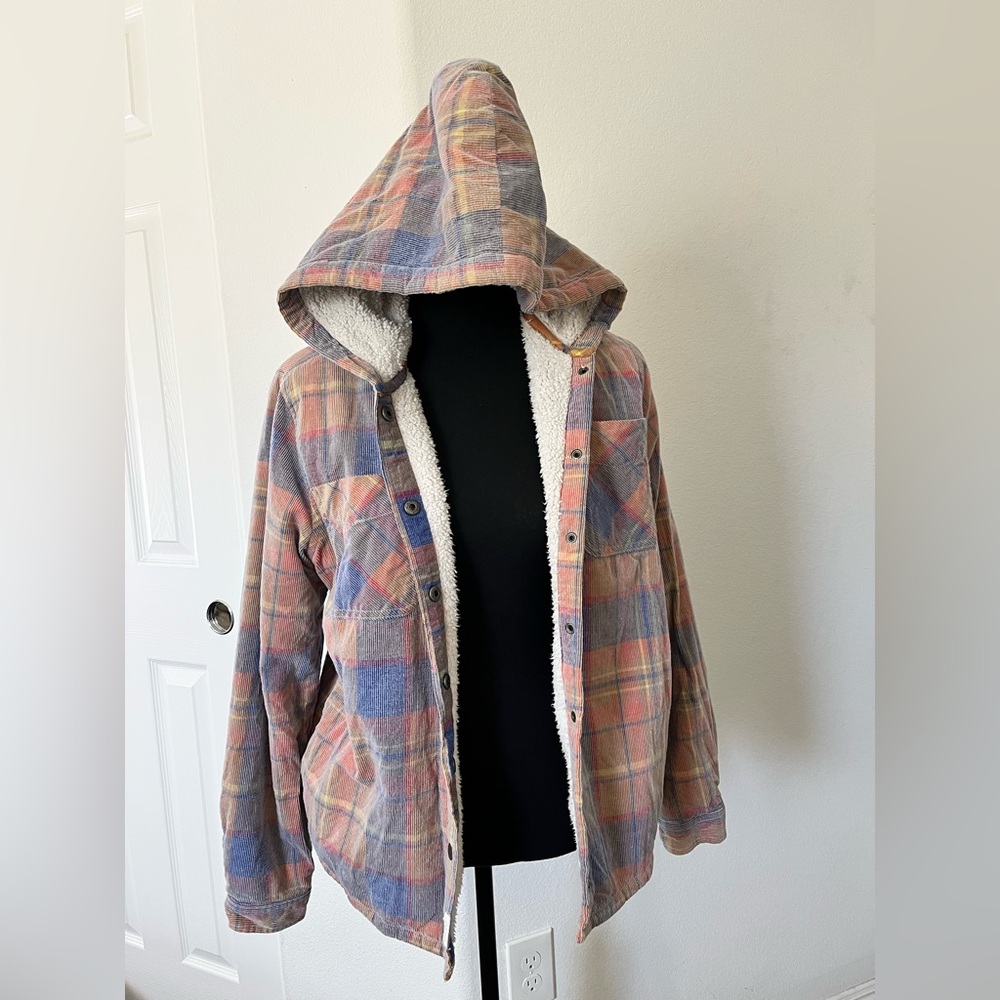 Soho Sherpa-Lined Plaid Hooded Jacket – Size M/L